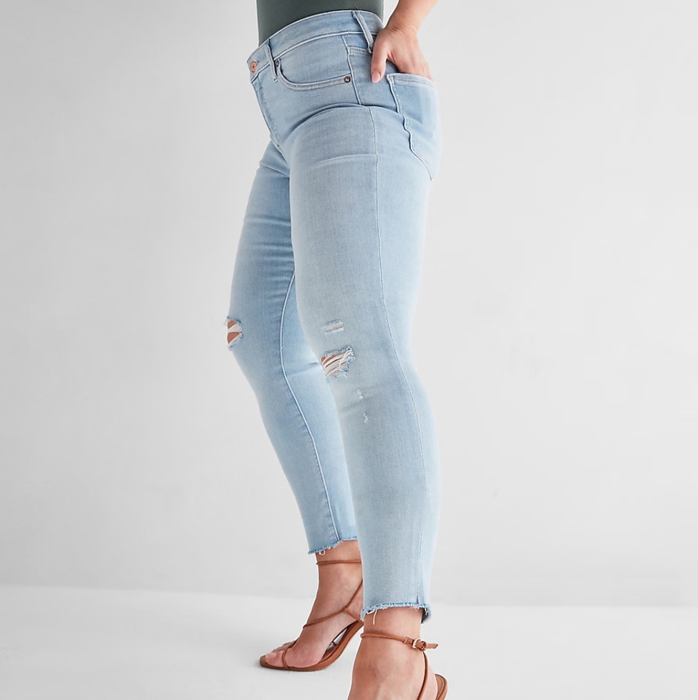 Express Mid rise curvy 4S